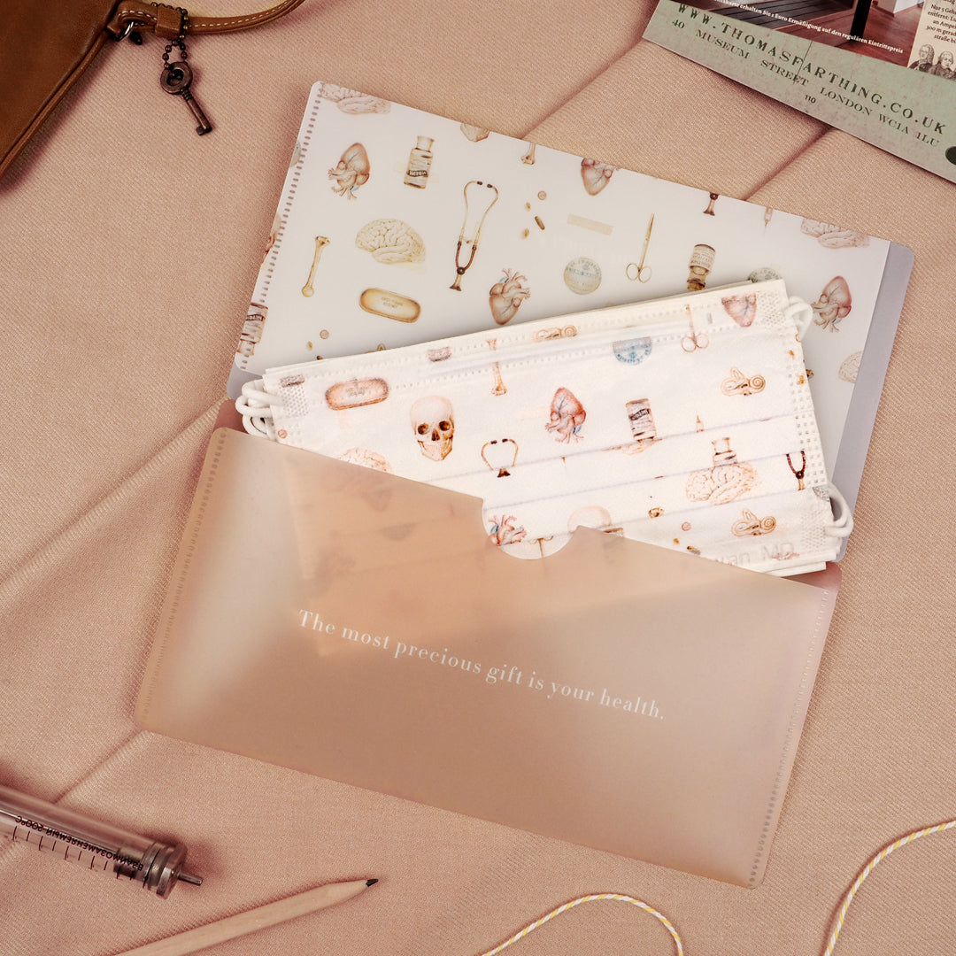 Medical Mask and Folder Set – EMMACHENG